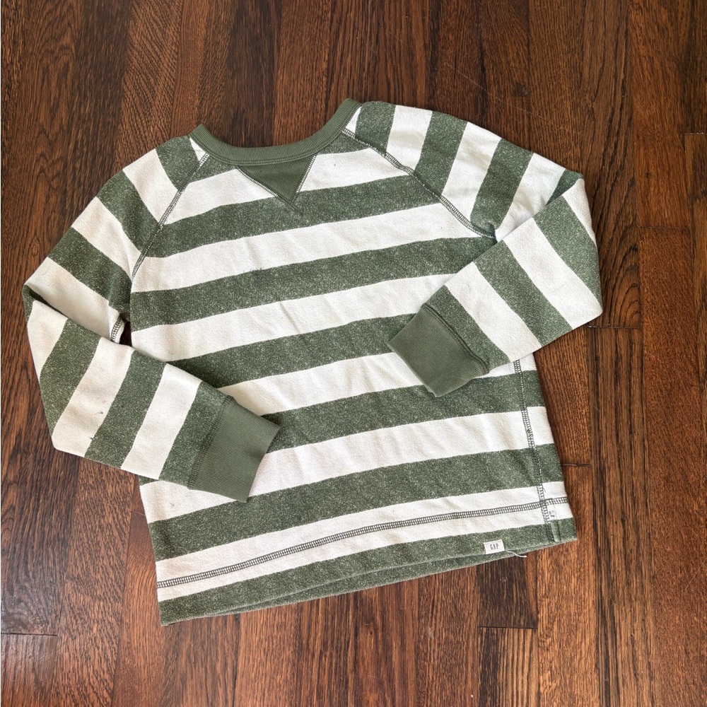 Gap kids boys green and white striped shirt
